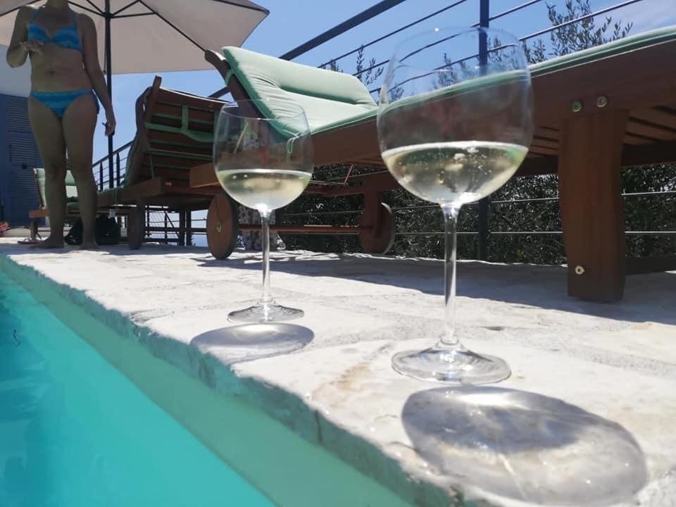 Bed and Breakfast Il Sole Di Poggi Imperia Exterior foto